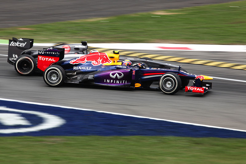 File:2013 Italian GP - Webber-Hulkenberg.jpg