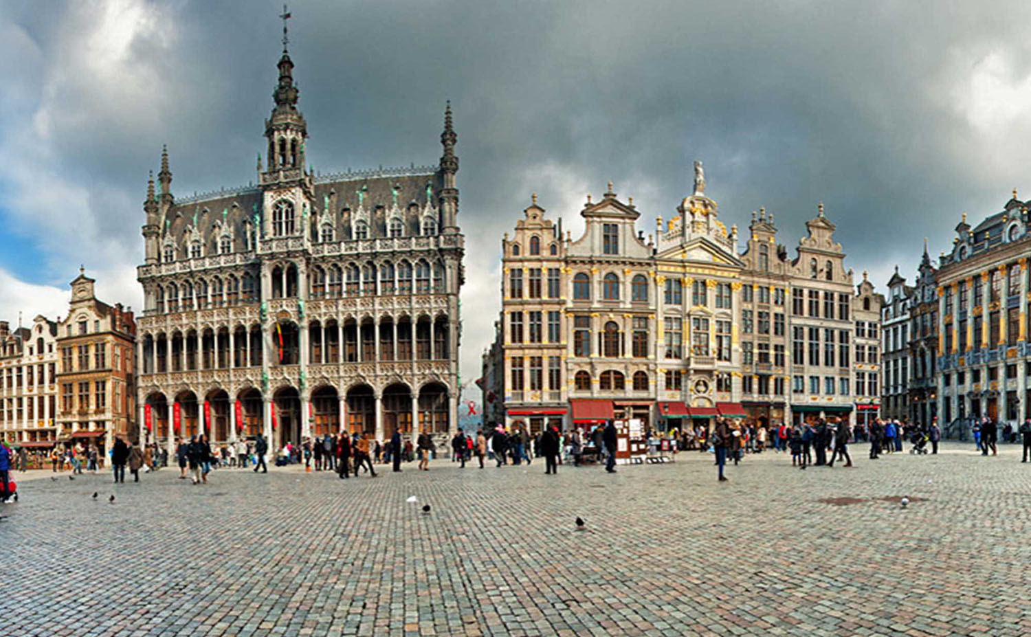 Brussels private jet charter