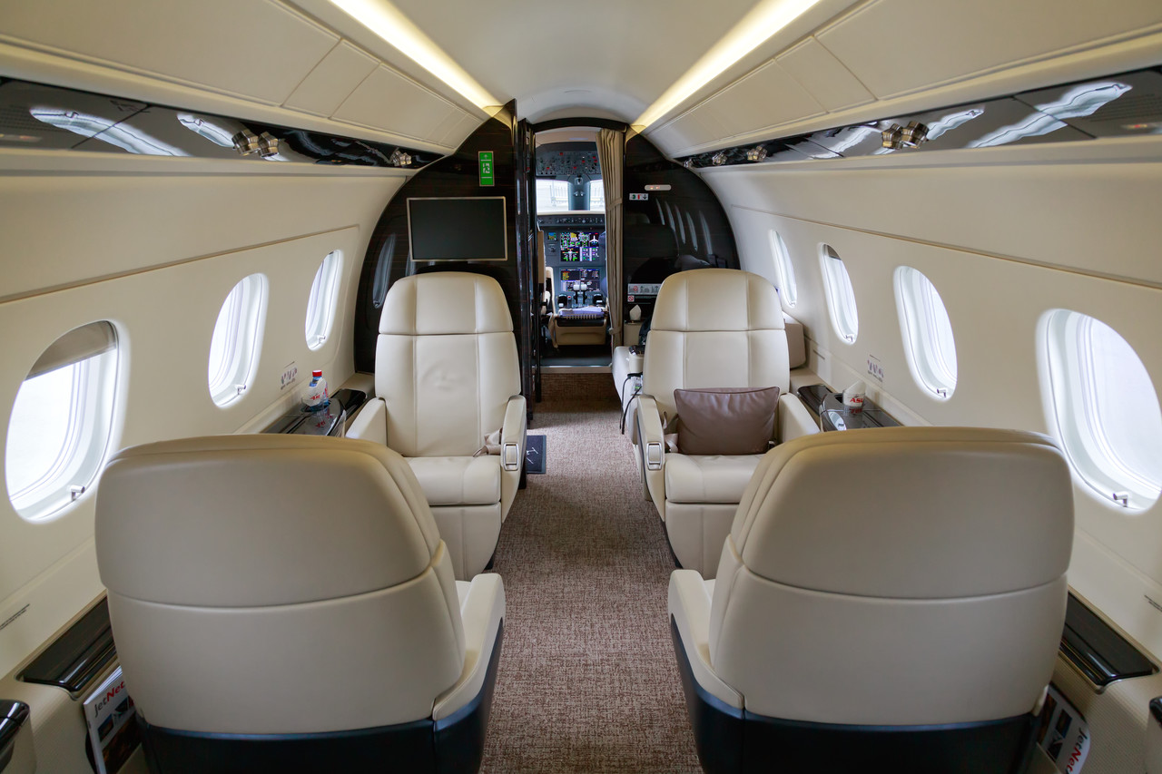 Legacy 450 Interior