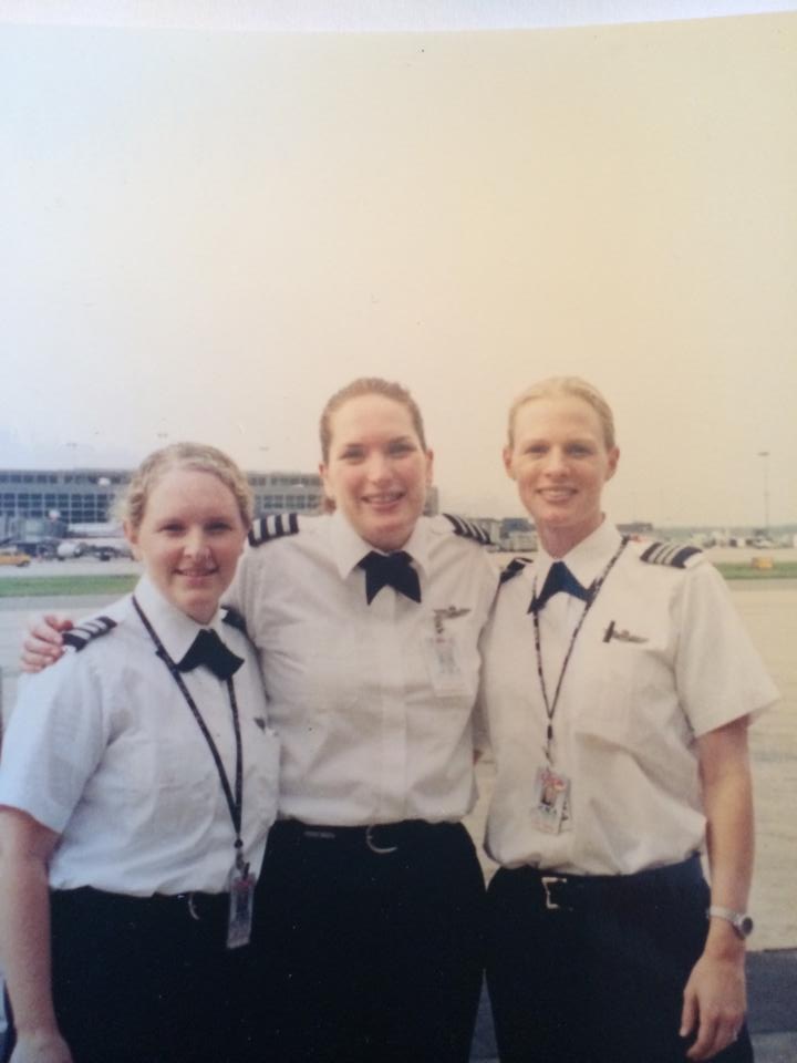 Sarah Gilmore, April Abenza, Madeleine Gilad 2002 KIAD Atlantic Coast Airlines ACA